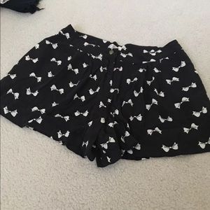 Love, fire bow high waisted shorts